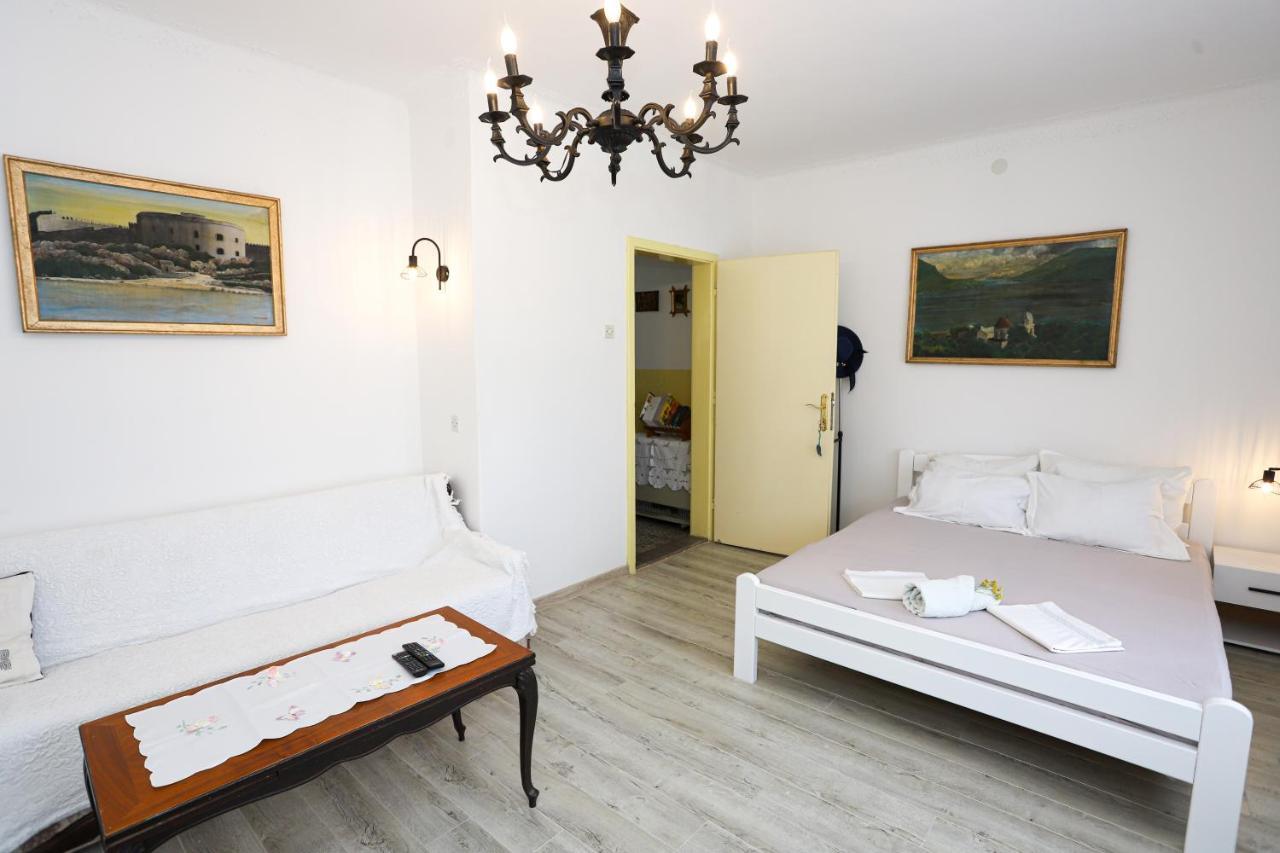 Vila Skala Herceg Novi Exteriör bild