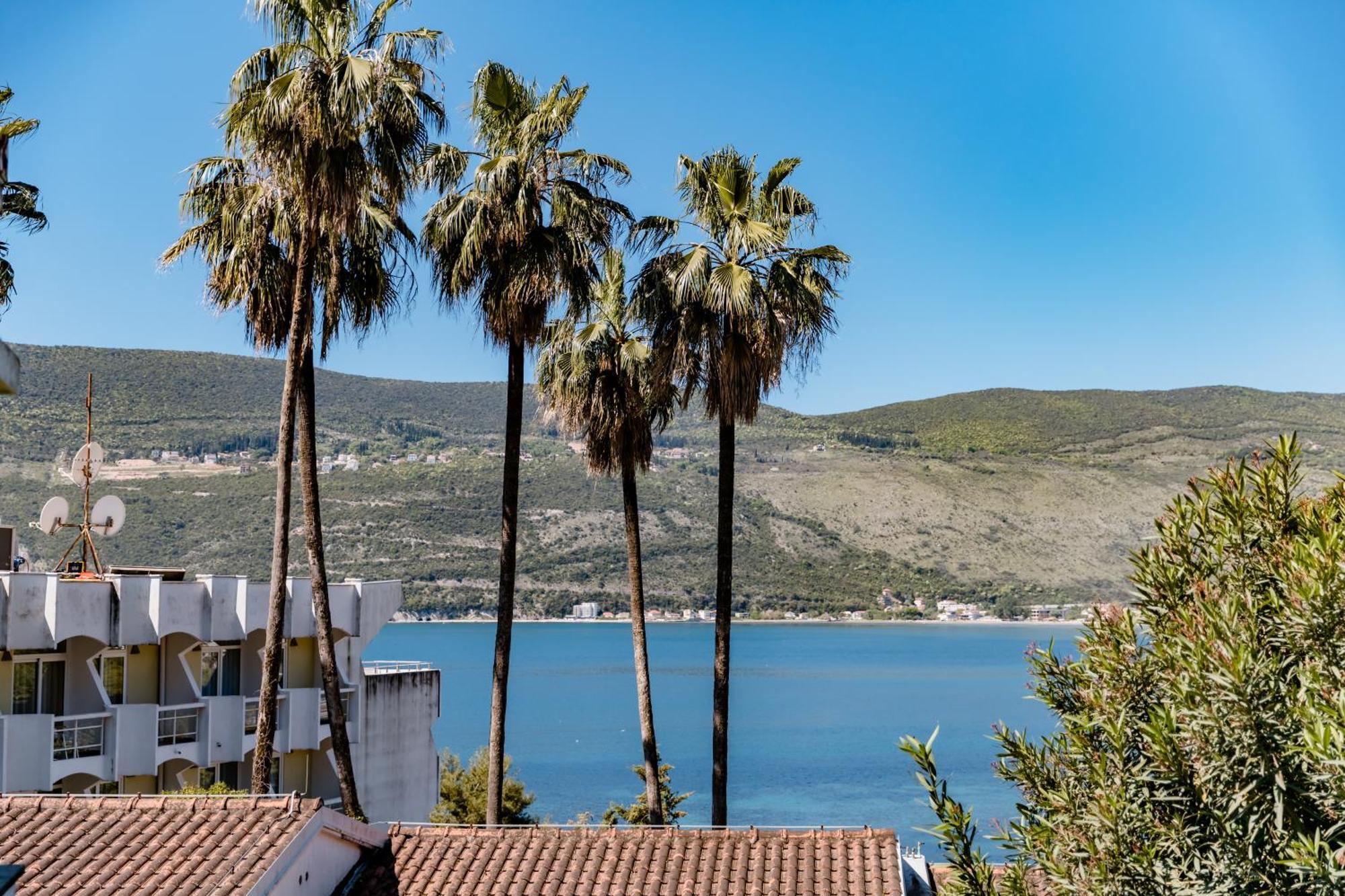 Vila Skala Herceg Novi Exteriör bild